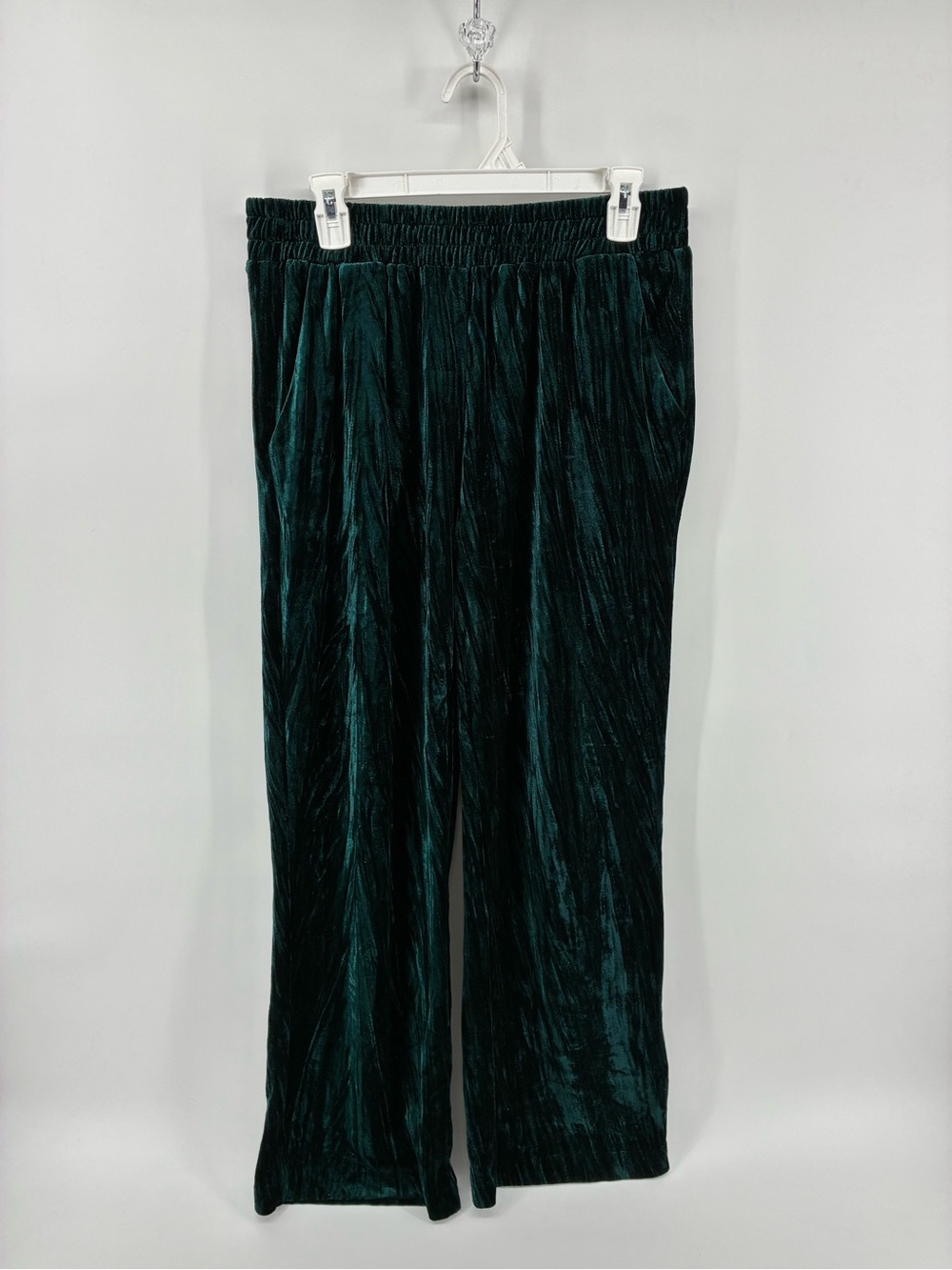 Women's Velvet Wide-Leg Pants in Dark Green